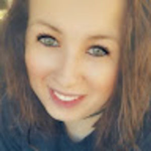 Meet your Posher, Katelyn